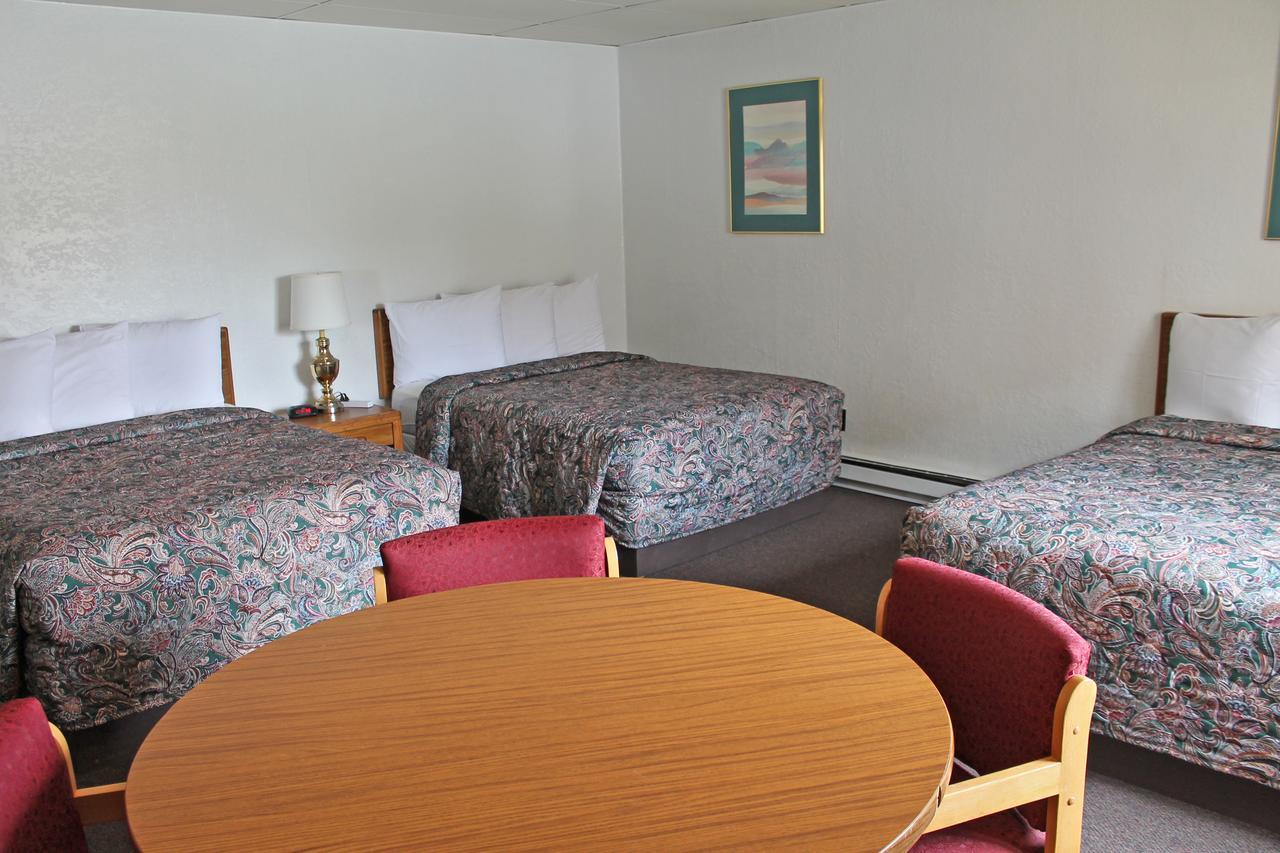 Budget Host Crestview Inn Sault Ste. Marie Buitenkant foto