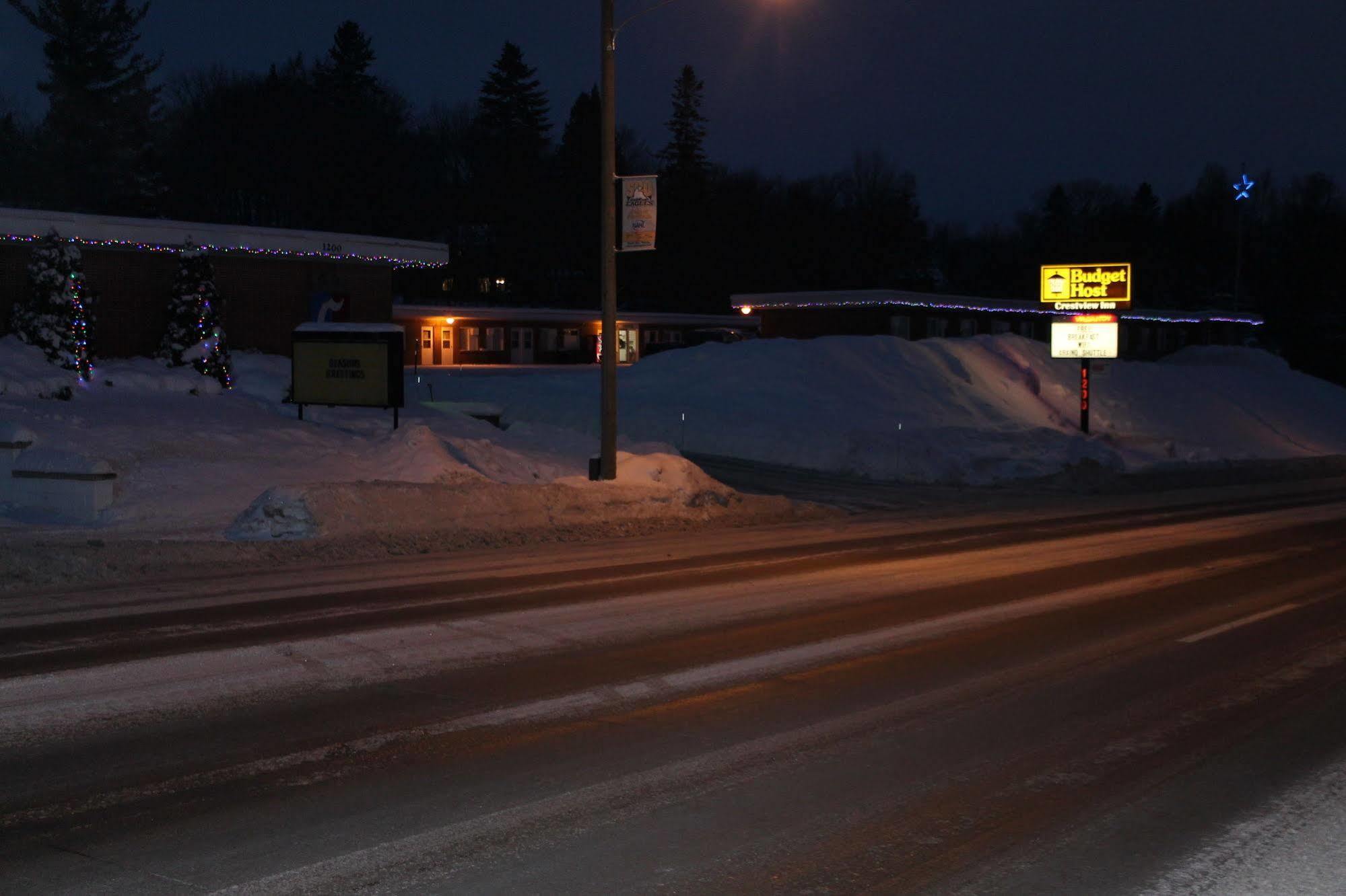 Budget Host Crestview Inn Sault Ste. Marie Buitenkant foto